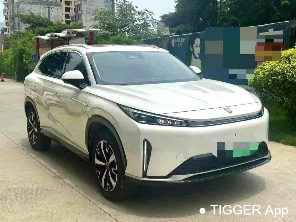 ROEWE 2024 D5X DMH 1.5T 135 Flagship Automatic Transmission