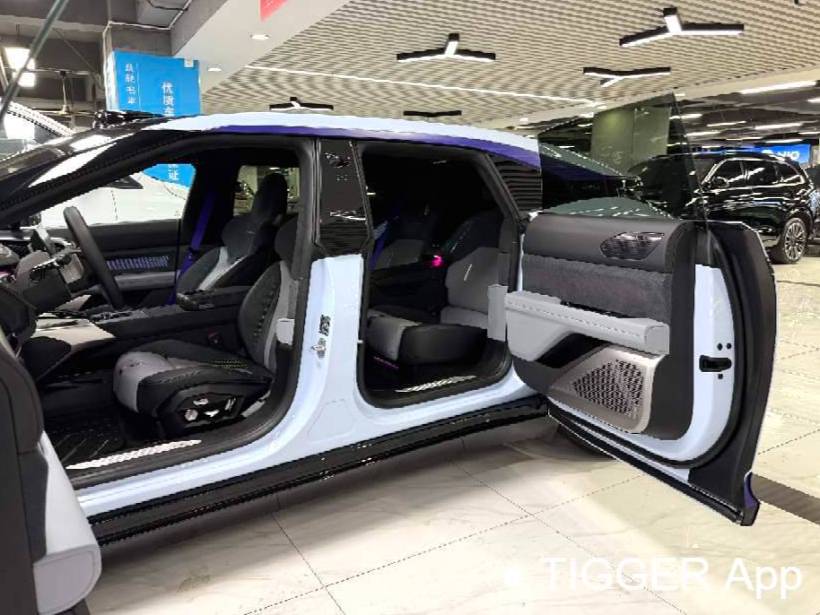 HiPhi 2023 HiPhi Z Four seater Automatic Transmission