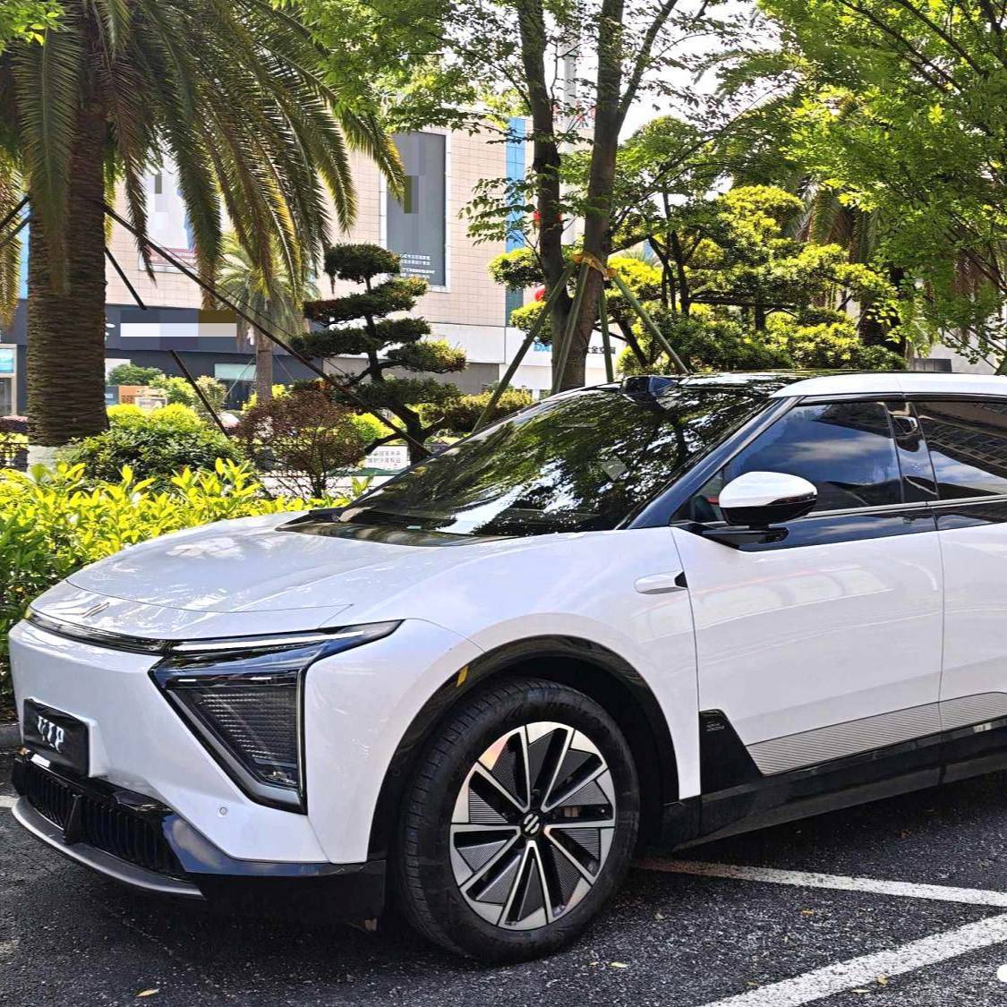 HiPhi Y 2023 Pioneer Edition 560km Automatic Used Car