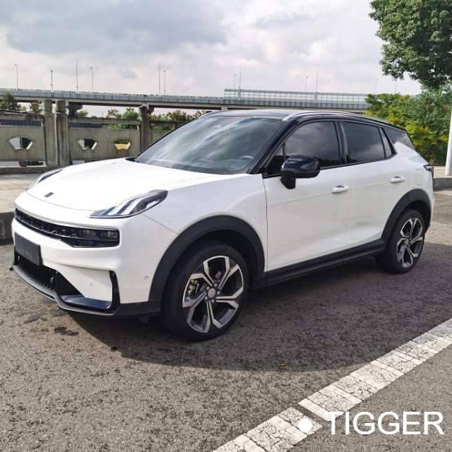 LYNK&CO 2023 LYNK&CO 06 1.5T Remix Power Halo Automatic Transmission Used Car
