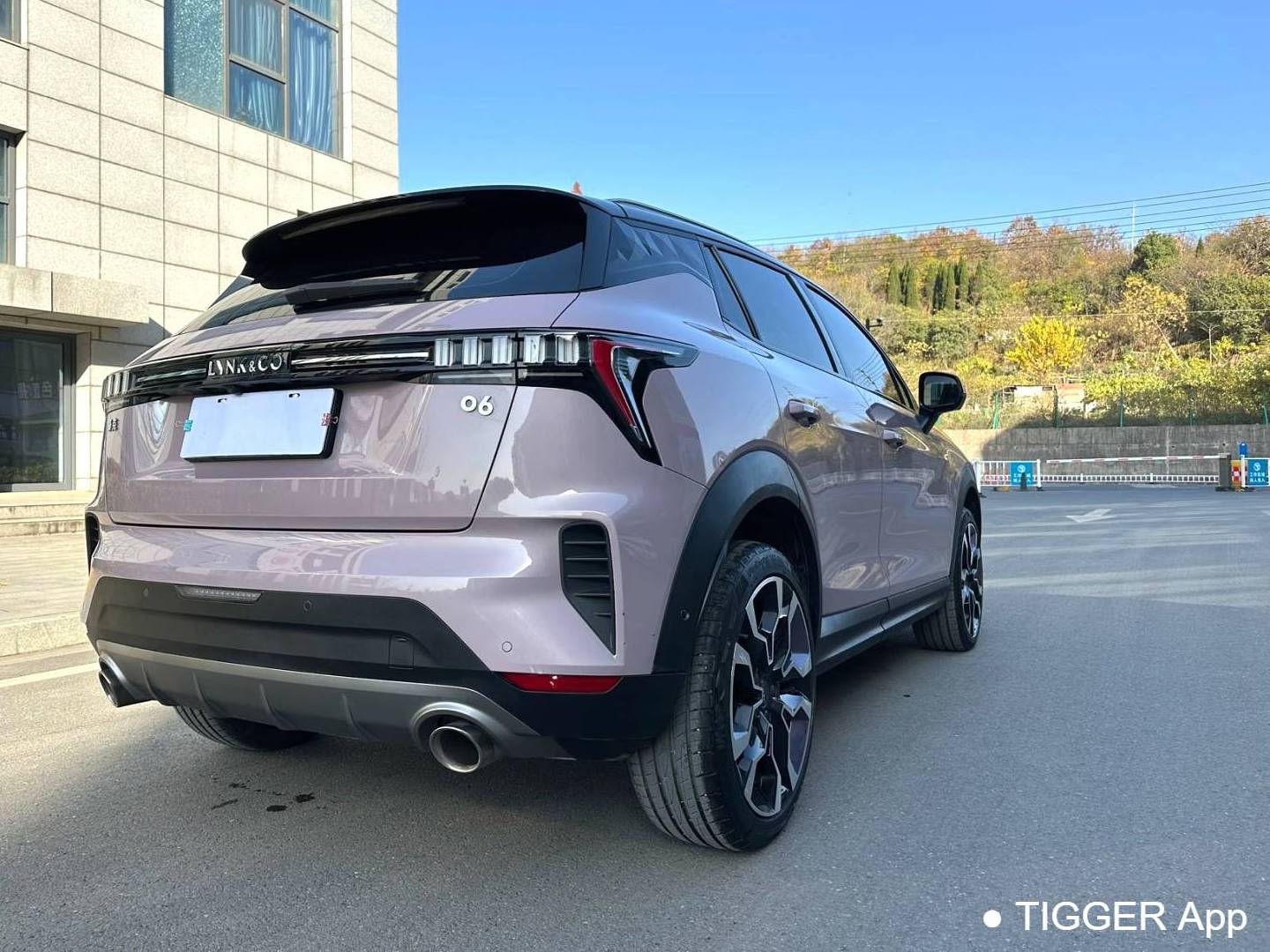 LYNK&CO 2023 LYNK&CO 06 1.5T Remix Hero Automatic Transmission