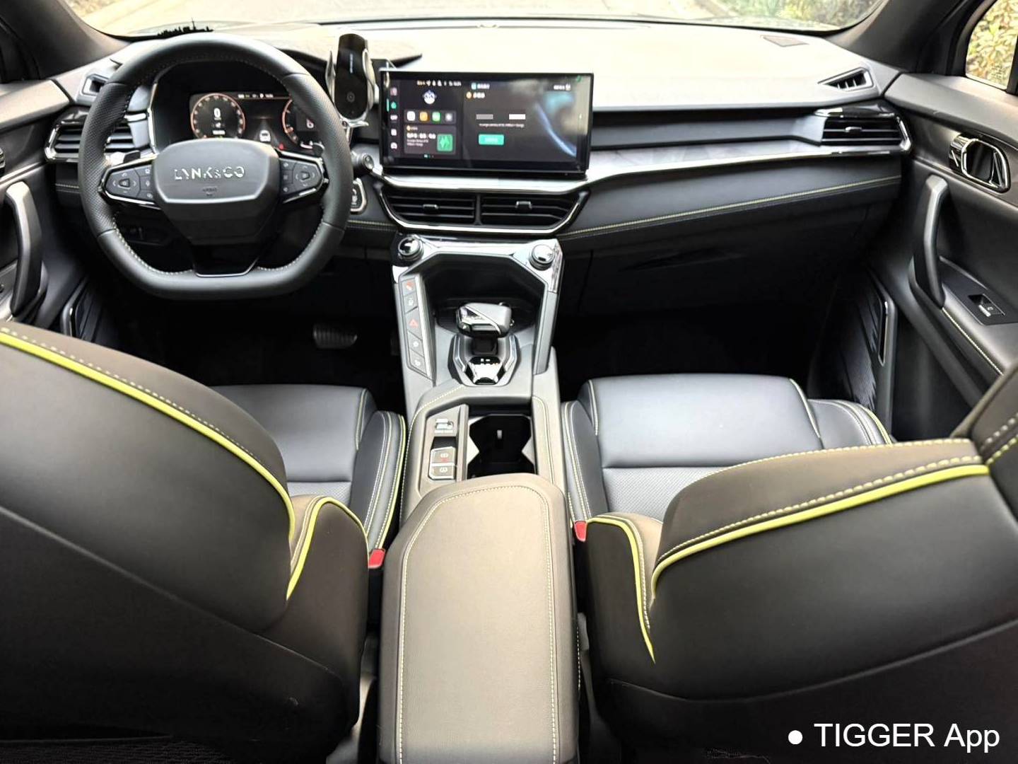LYNK&CO 2023 LYNK&CO 06 1.5T Remix Hero Automatic Transmission