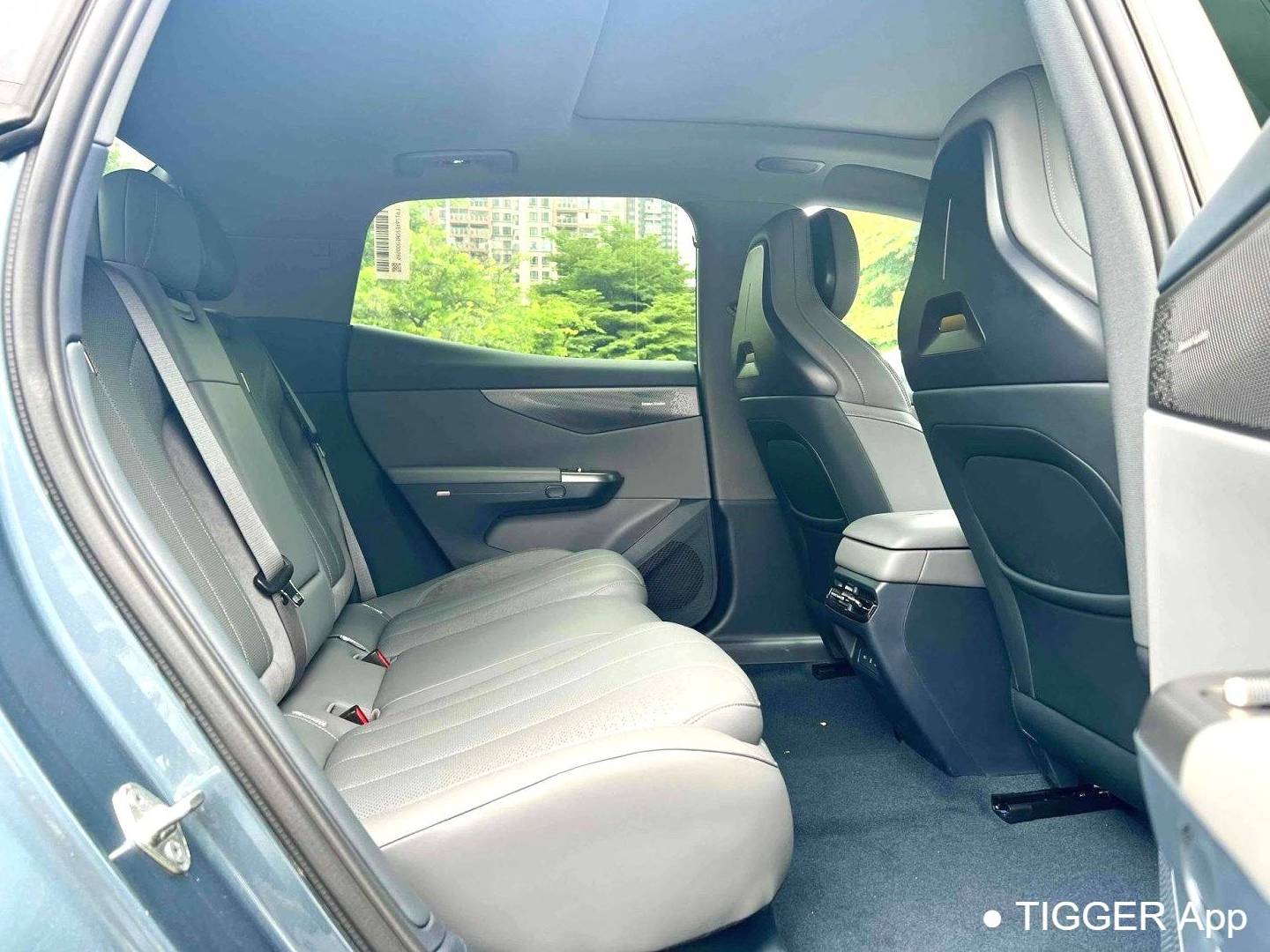 LYNK&CO 2025 LYNK&CO 07 EM-P 1.5T 126 Long Range Intelligent Driving Ultra Automatic Transmission