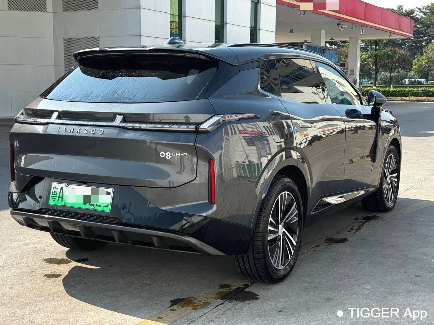 LYNK&CO 2025 LYNK&CO 08 EM-P 1.5T 120km Long Range Pro Automatic Transmission