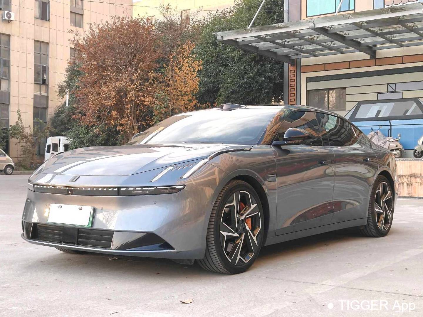 LYNK&CO 2024 Z10 702km four-wheel drive intelligent driving Ultra automatic transmission
