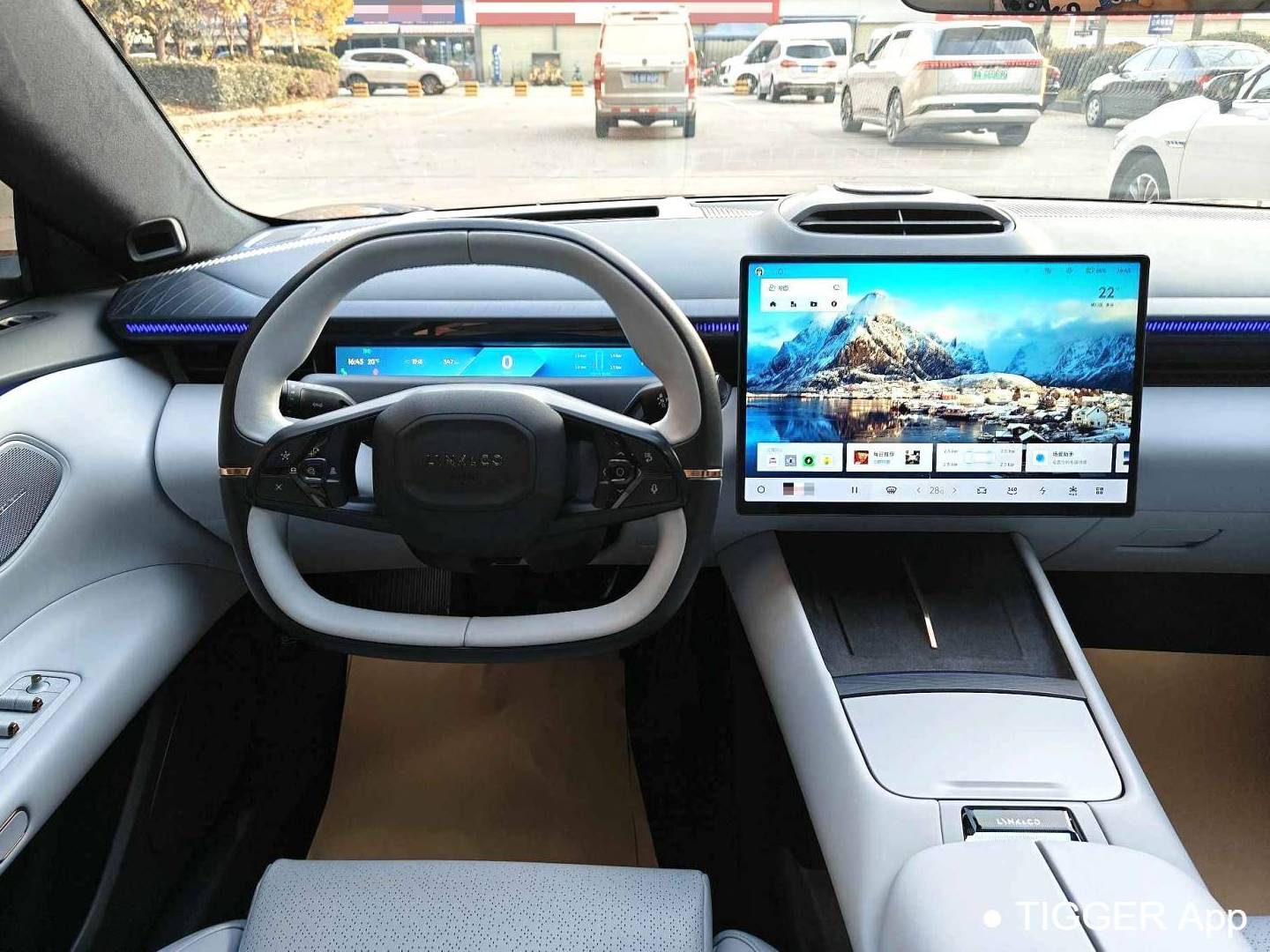 LYNK&CO 2024 Z10 702km four-wheel drive intelligent driving Ultra automatic transmission