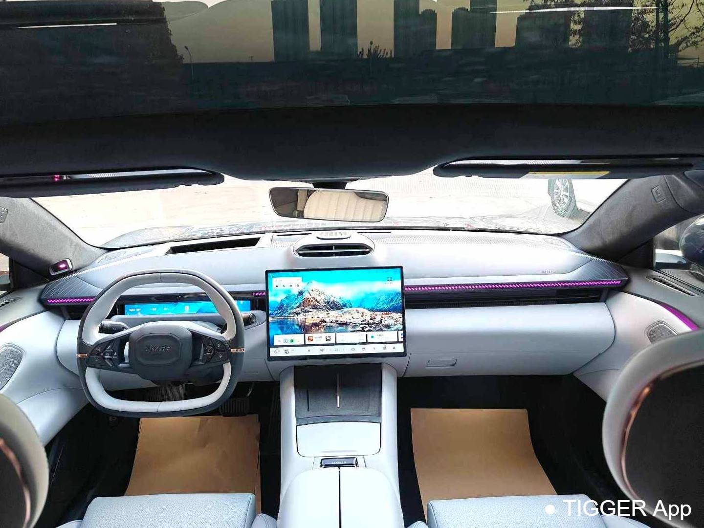 LYNK&CO 2024 Z10 702km four-wheel drive intelligent driving Ultra automatic transmission