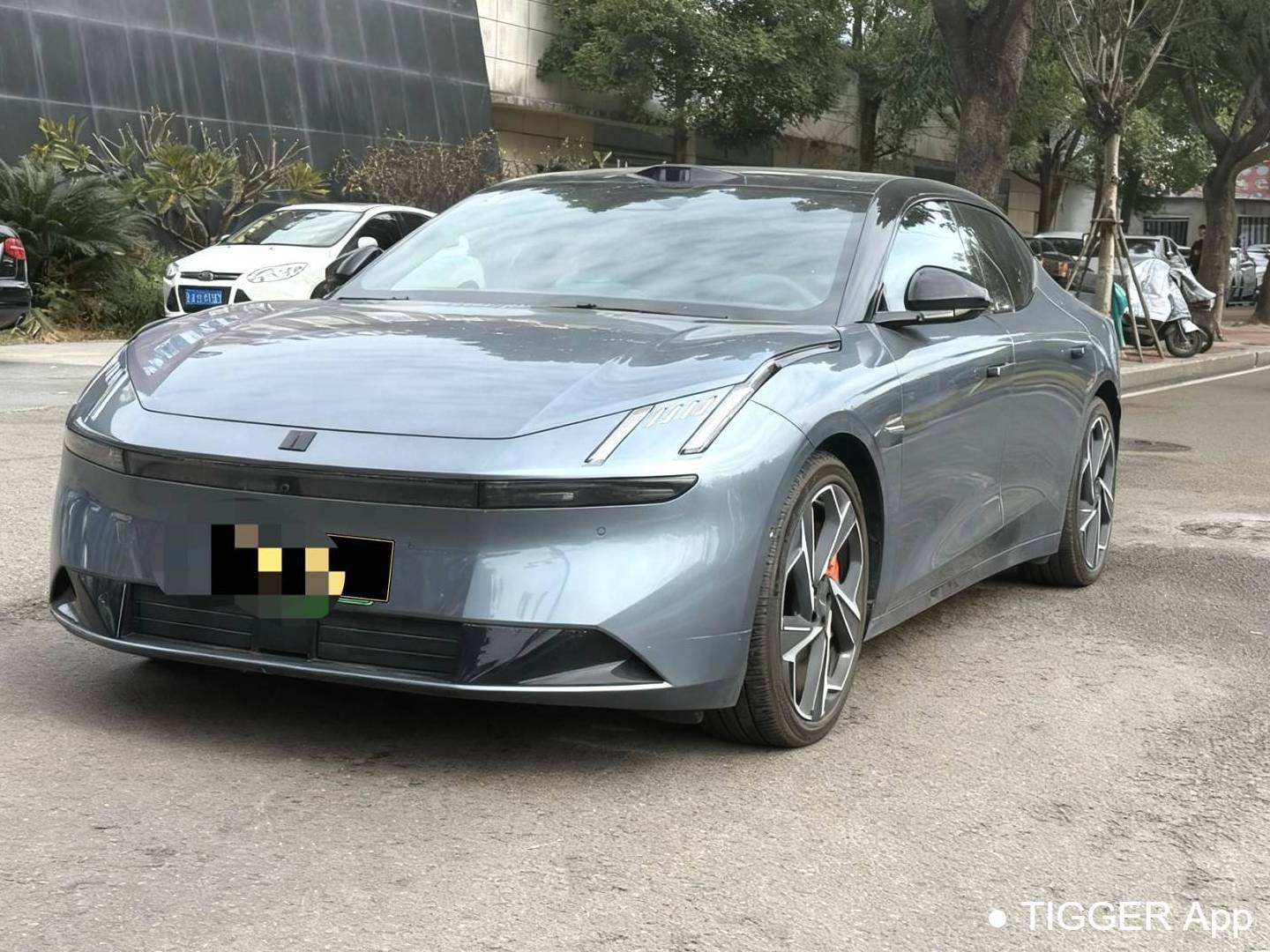 LYNK&CO 2024 Z10 702km four-wheel drive intelligent driving Ultra automatic transmission