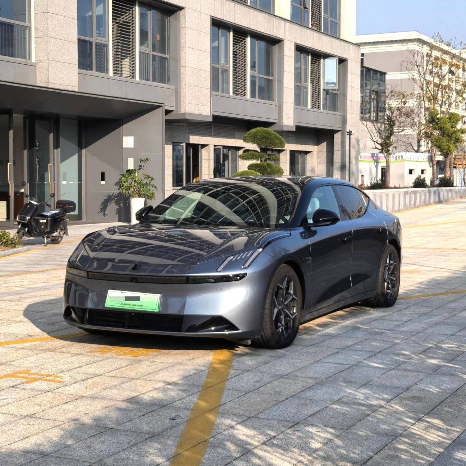 LYNK&CO 2025 Z10 95kWh 806km rear wheel drive intelligent driving Max automatic transmission Used Car