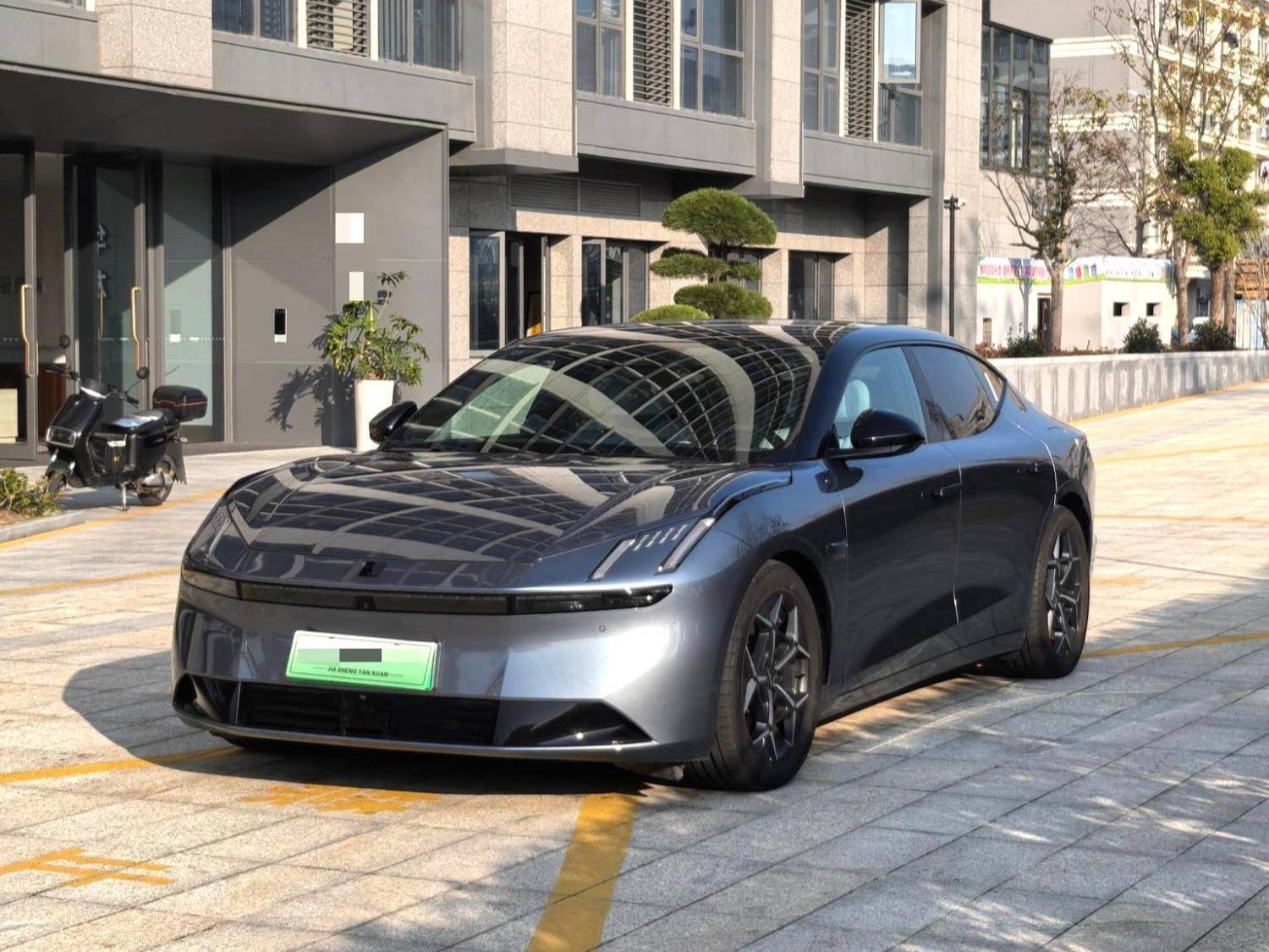 LYNK&CO 2025 Z10 95kWh 806km rear wheel drive intelligent driving Max automatic transmission