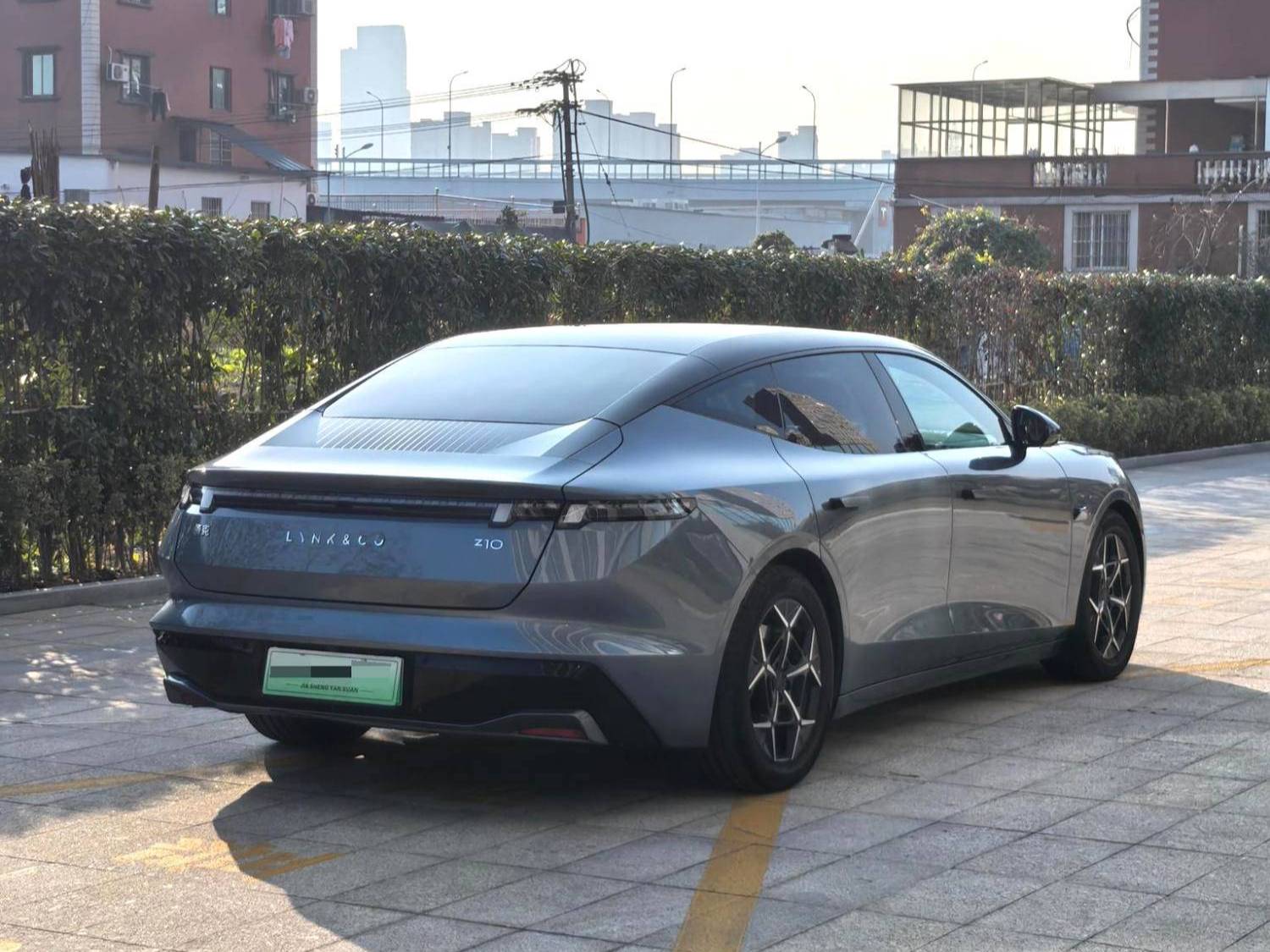 LYNK&CO 2025 Z10 95kWh 806km rear wheel drive intelligent driving Max automatic transmission