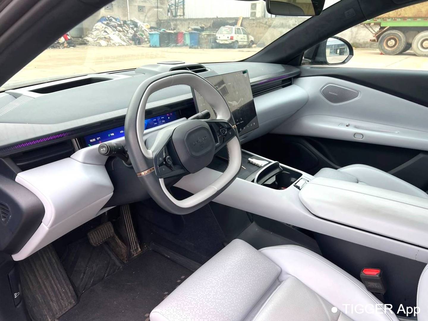 LYNK&CO 2025 Z10 95kWh 702km four-wheel drive intelligent driving Ultra automatic transmission