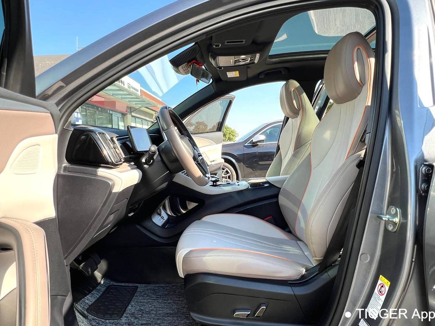 BYD SONG Pro New Energy 2024 SONG Pro DM-i 1.5 Stepless Honor Edition Superb 110KM Automatic Transmission