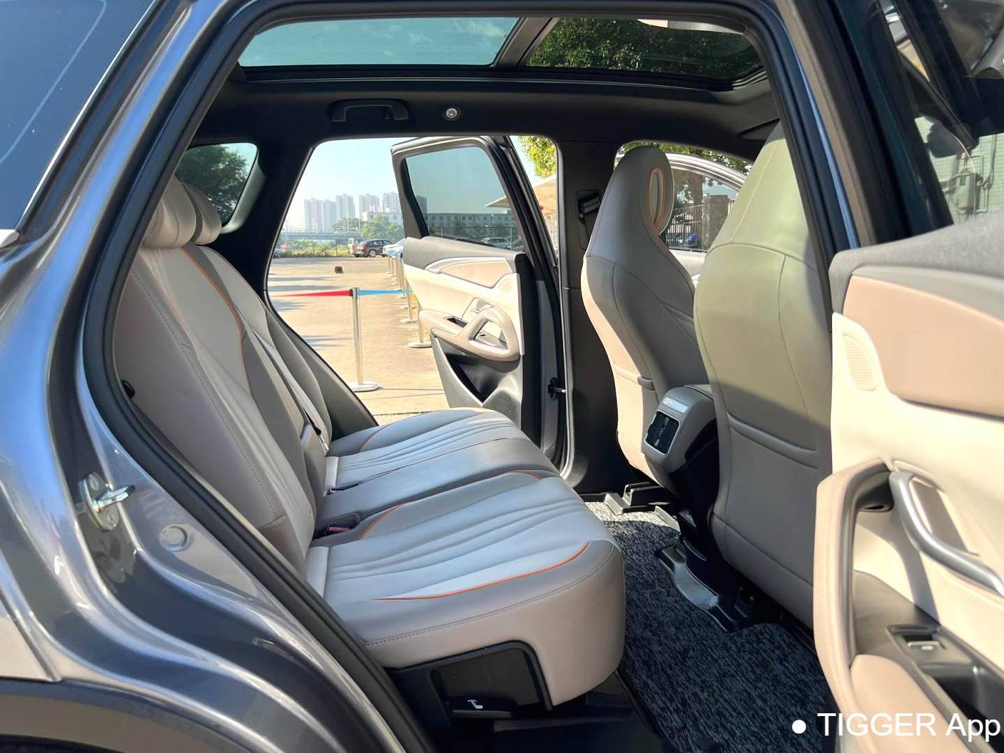 BYD SONG Pro New Energy 2024 SONG Pro DM-i 1.5 Stepless Honor Edition Superb 110KM Automatic Transmission