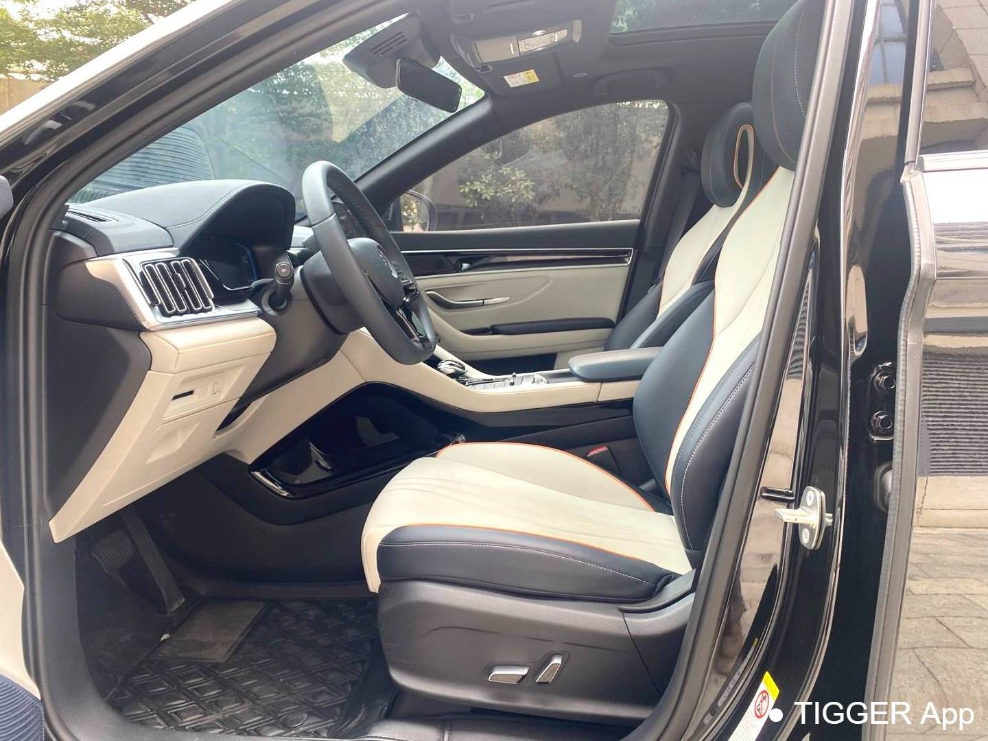 BYD SONG PLUS New Energy 2022 SONG PLUS DM-i 1.5 Stepless 110KM Flagship PLUS 5G Edition Automatic Transmission