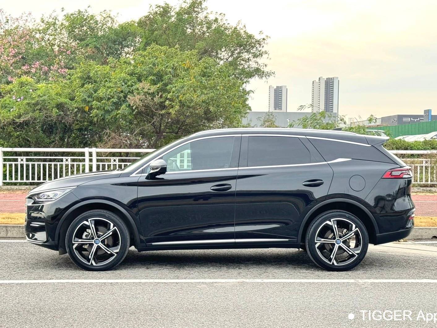 BYD TANG New Energy 2021 TANG DM-i 1.5T Stepless 112KM Prestige Automatic Transmission