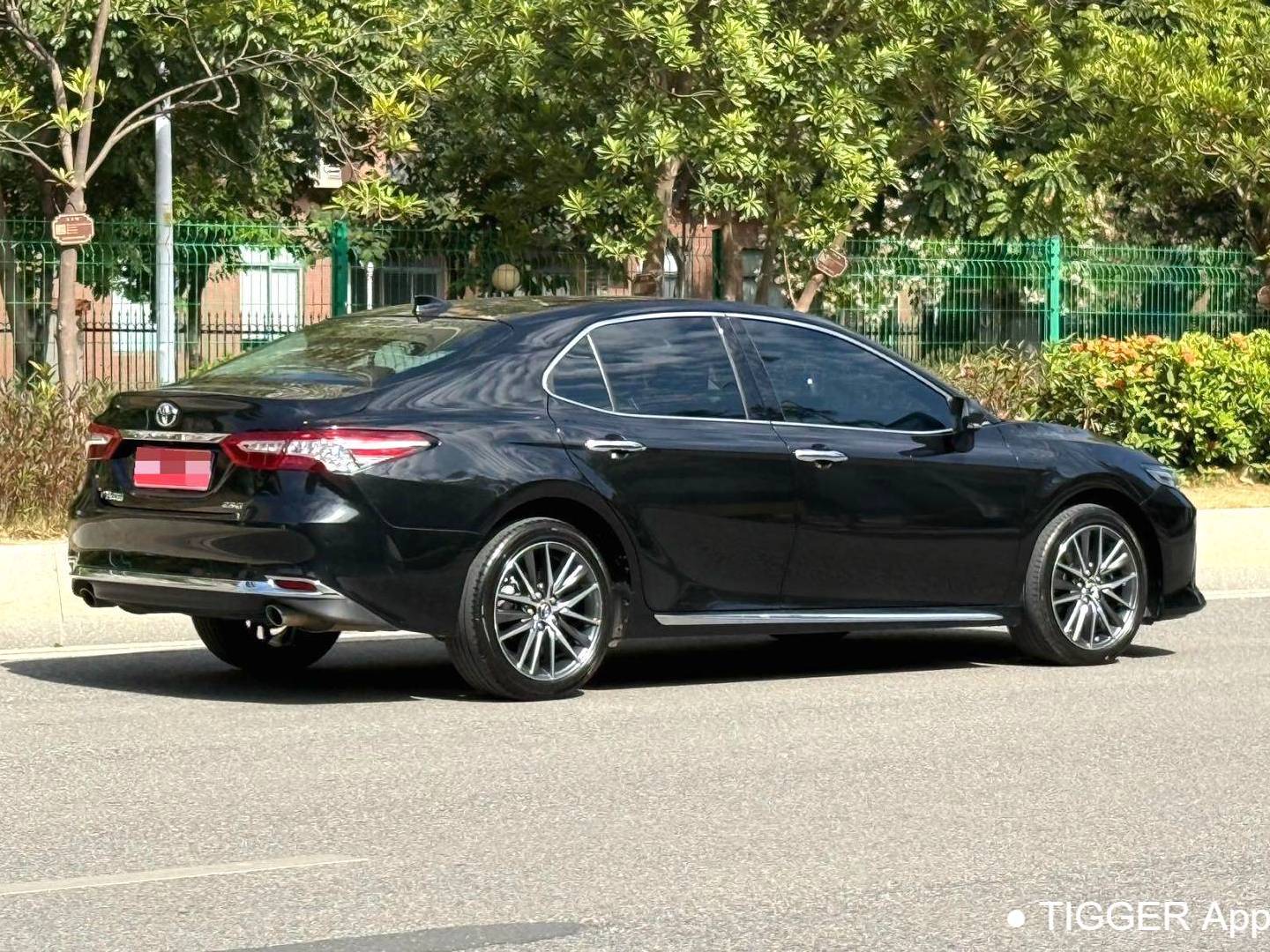 Toyota CAMRY 2023 2.5G Luxury Edition Automatic Transmission