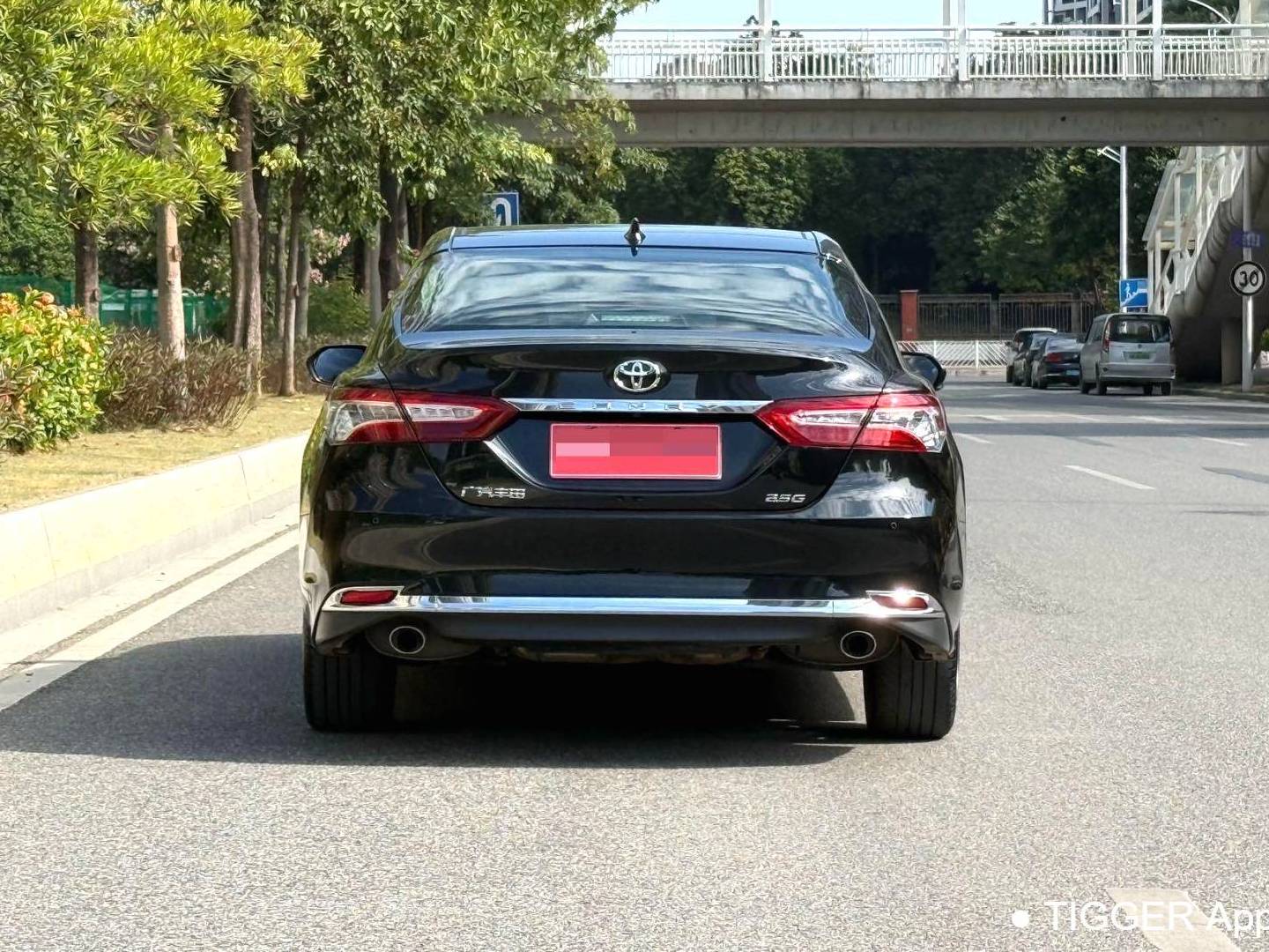 Toyota CAMRY 2023 2.5G Luxury Edition Automatic Transmission