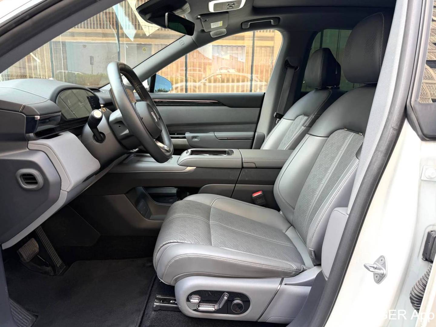 ZEEKR 2025 ZEEKR 7X 100kWh Long Range Rear Drive Intelligent Driving Edition Automatic Transmission