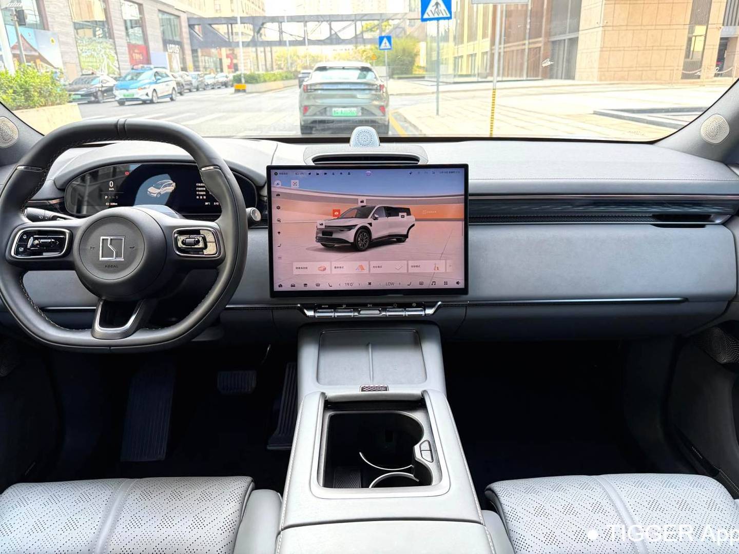 ZEEKR 2025 ZEEKR 7X 100kWh Long Range Rear Drive Intelligent Driving Edition Automatic Transmission