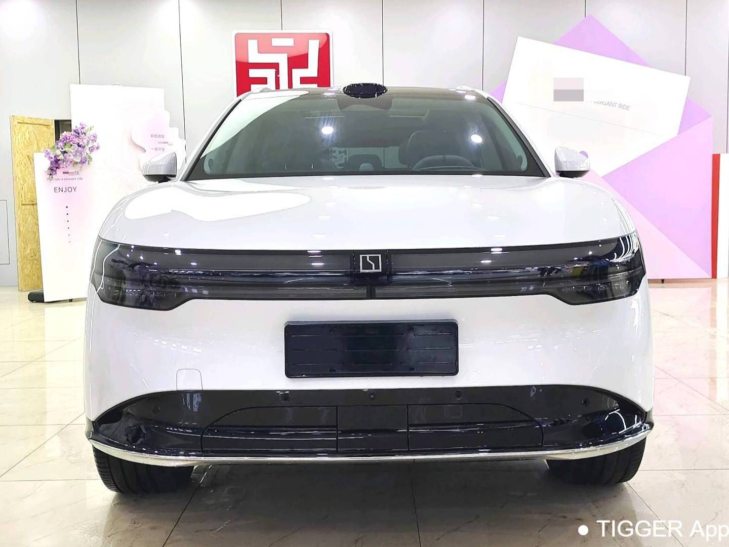 ZEEKR 2025 ZEEKR 7X 100kWh Long Range 4WD Intelligent Driving Edition Automatic Transmission