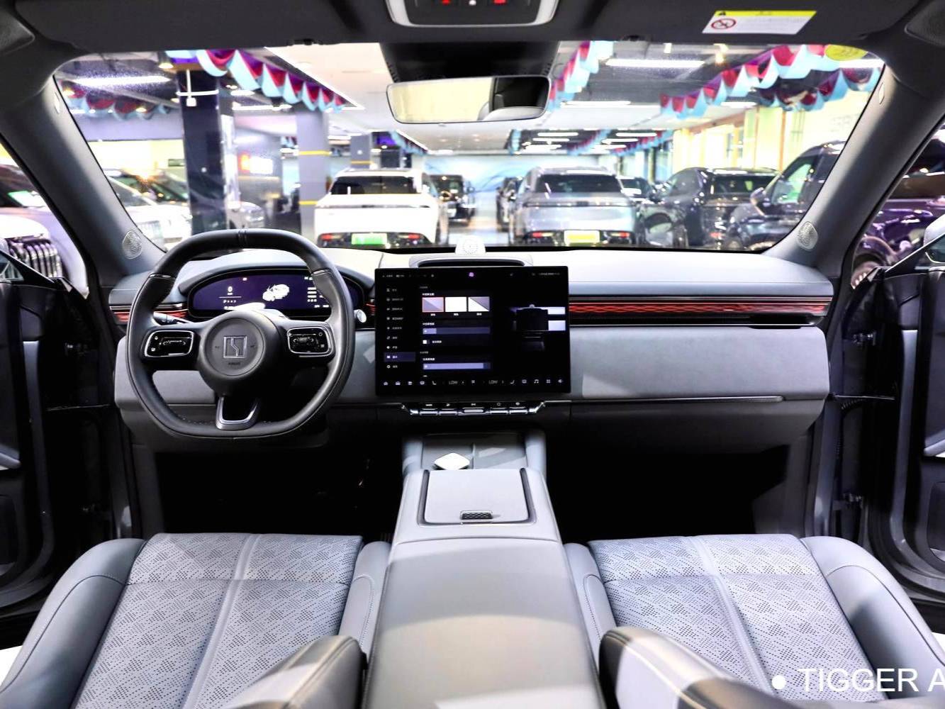 ZEEKR 2025 ZEEKR 7X 100kWh Long Range Rear Drive Intelligent Driving Edition Automatic Transmission