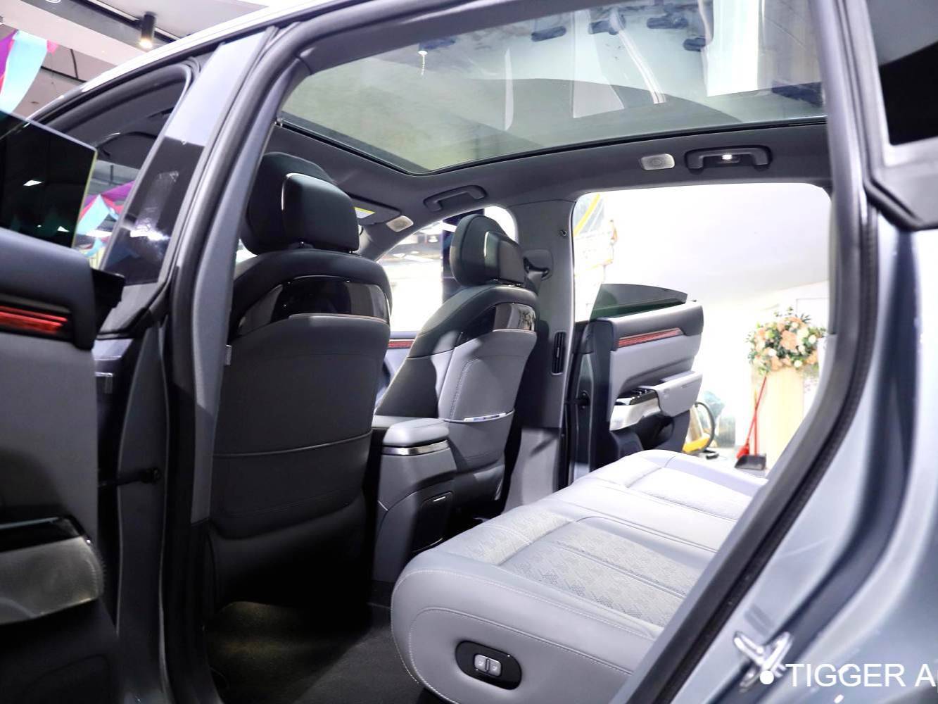 ZEEKR 2025 ZEEKR 7X 100kWh Long Range Rear Drive Intelligent Driving Edition Automatic Transmission