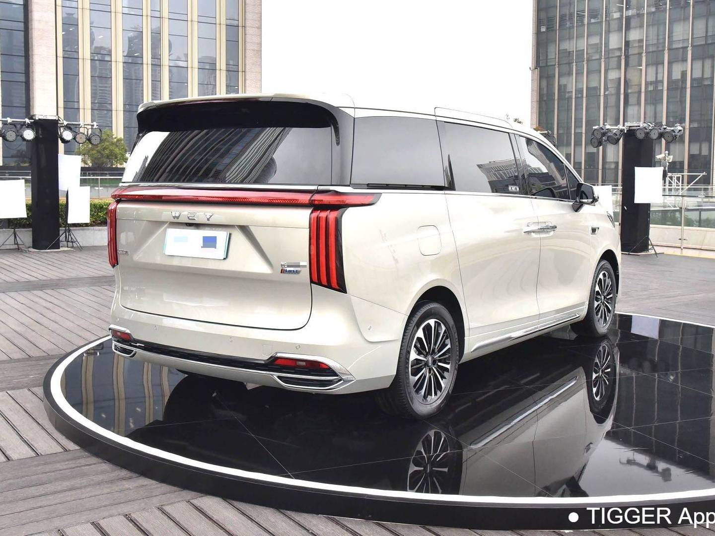WEY 2024 80 PHEV 1.5T 4WD Flagship Edition Automatic Transmission