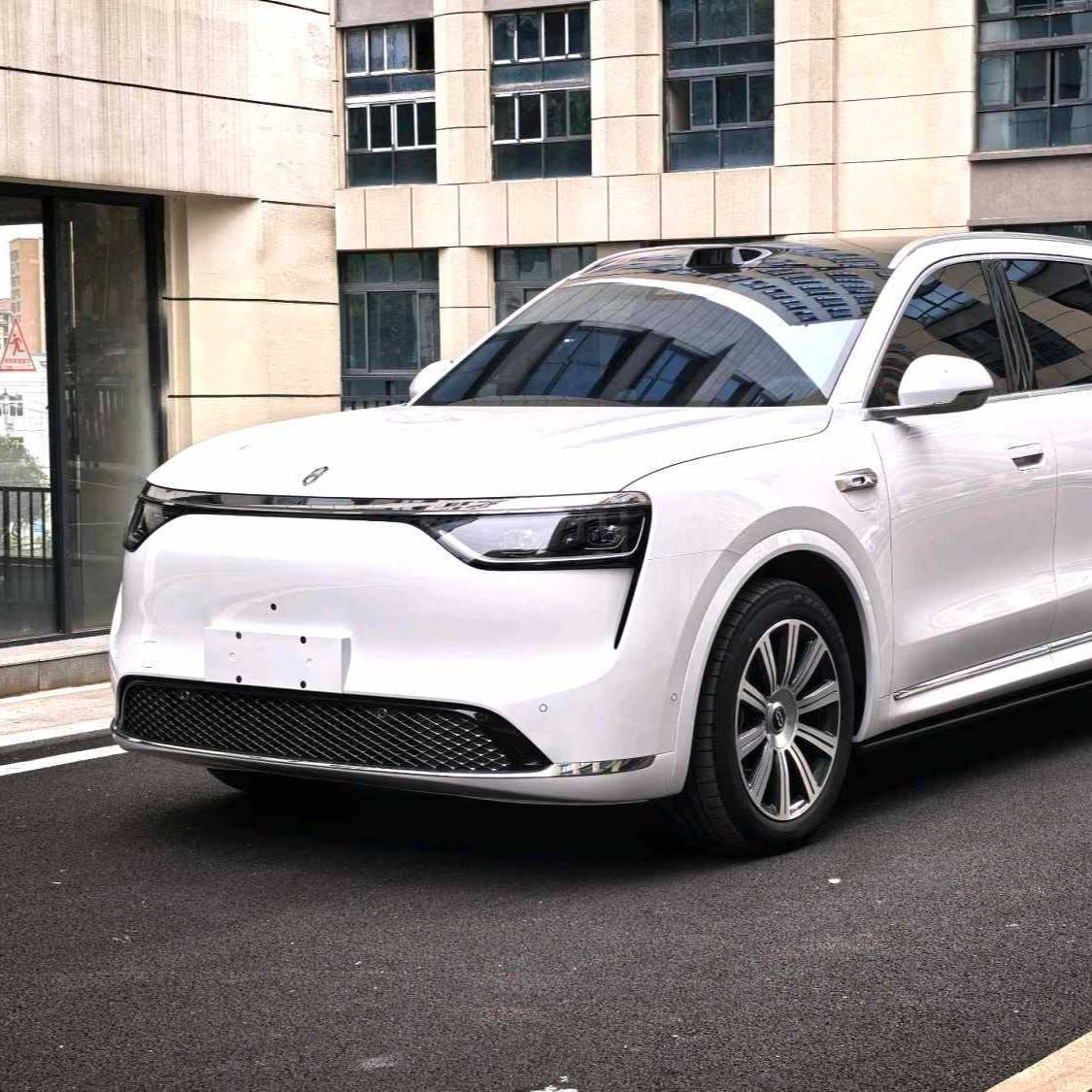 AITO 2025 AITO M8 Max+6-seater four-wheel drive automatic transmission Подержанный автомобиль