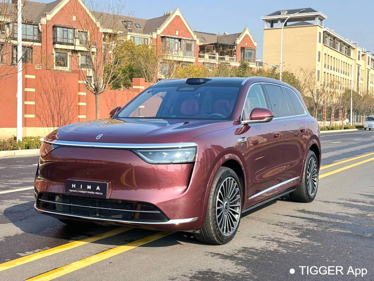 AITO 2025 AITO M8 Ultra 53.4kWh 5-seater automatic transmission