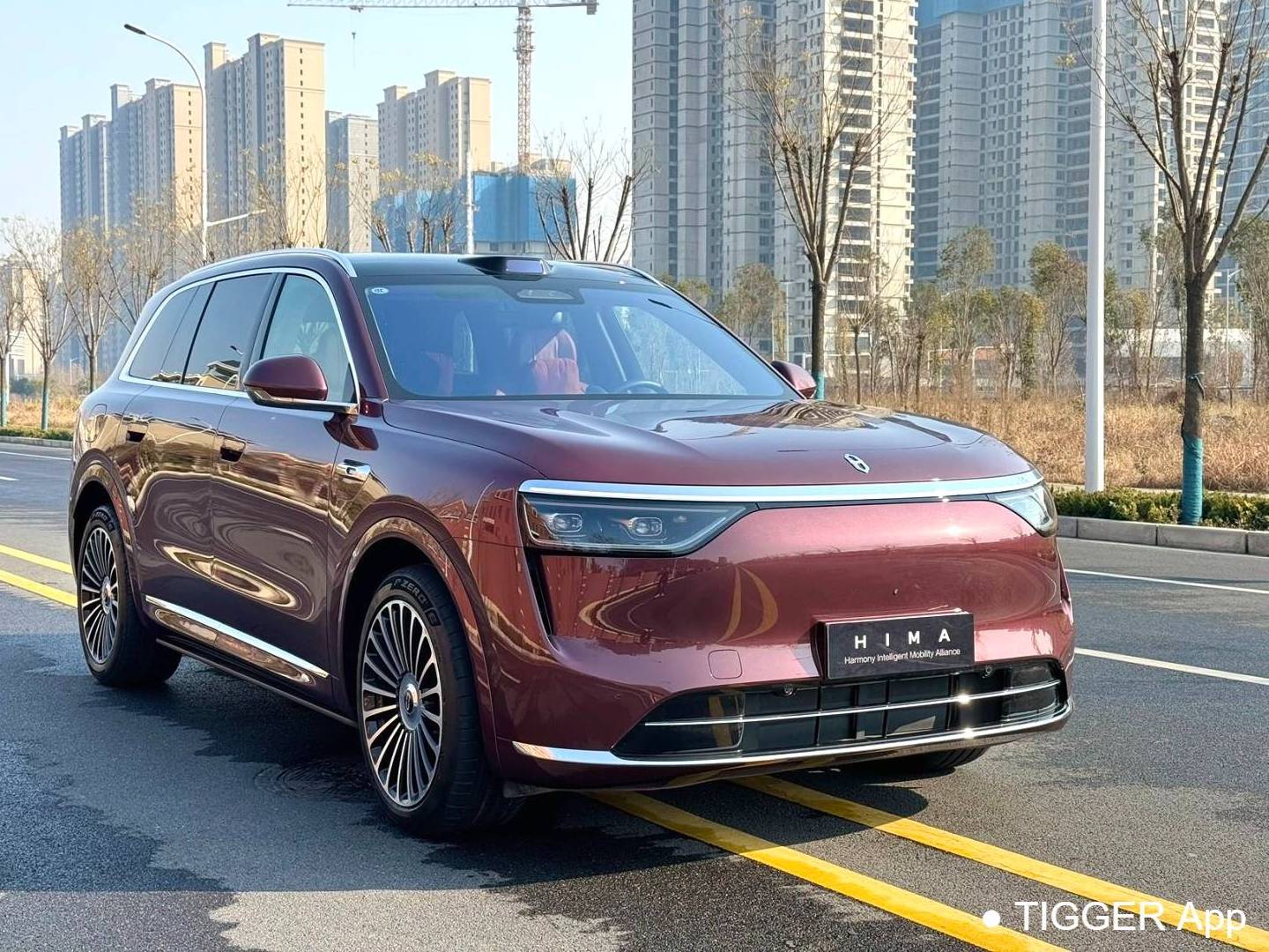 AITO 2025 AITO M8 Ultra 53.4kWh 5-seater automatic transmission