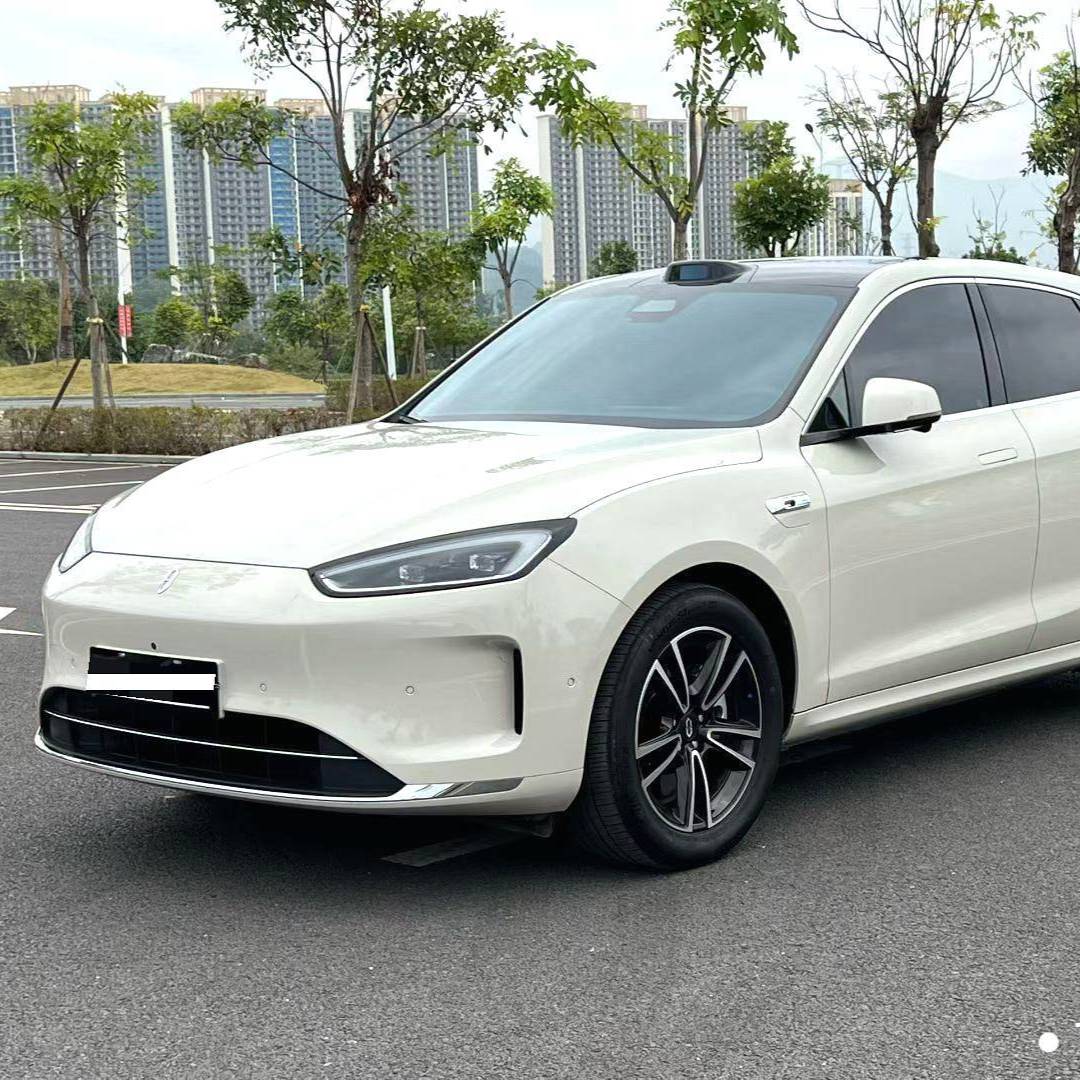 AITO 2025 AITO M5 Extended Range Ultra Rear Drive Automatic Transmission سيارة مستعملة
