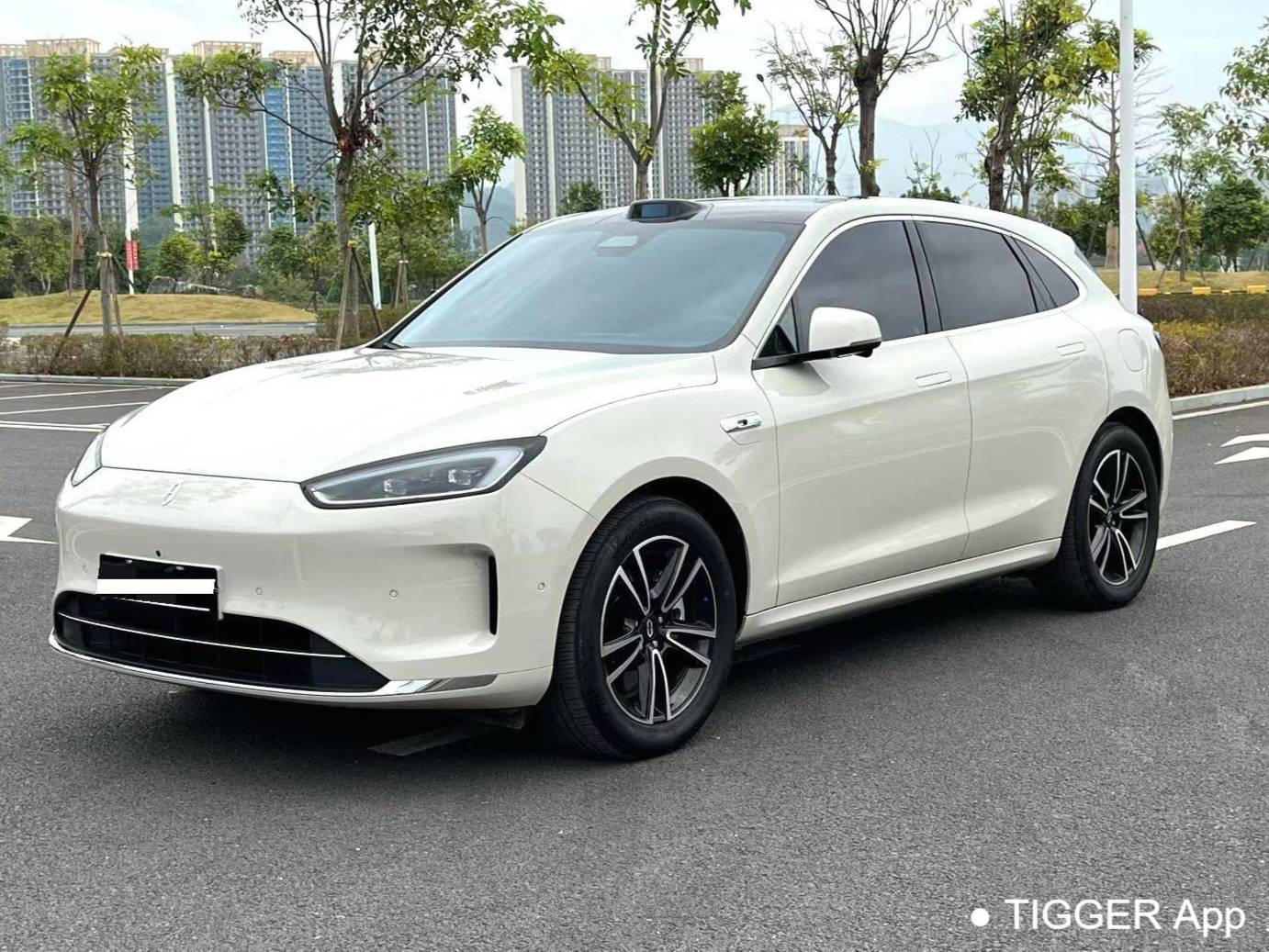 AITO 2025 AITO M5 Extended Range Ultra Rear Drive Automatic Transmission
