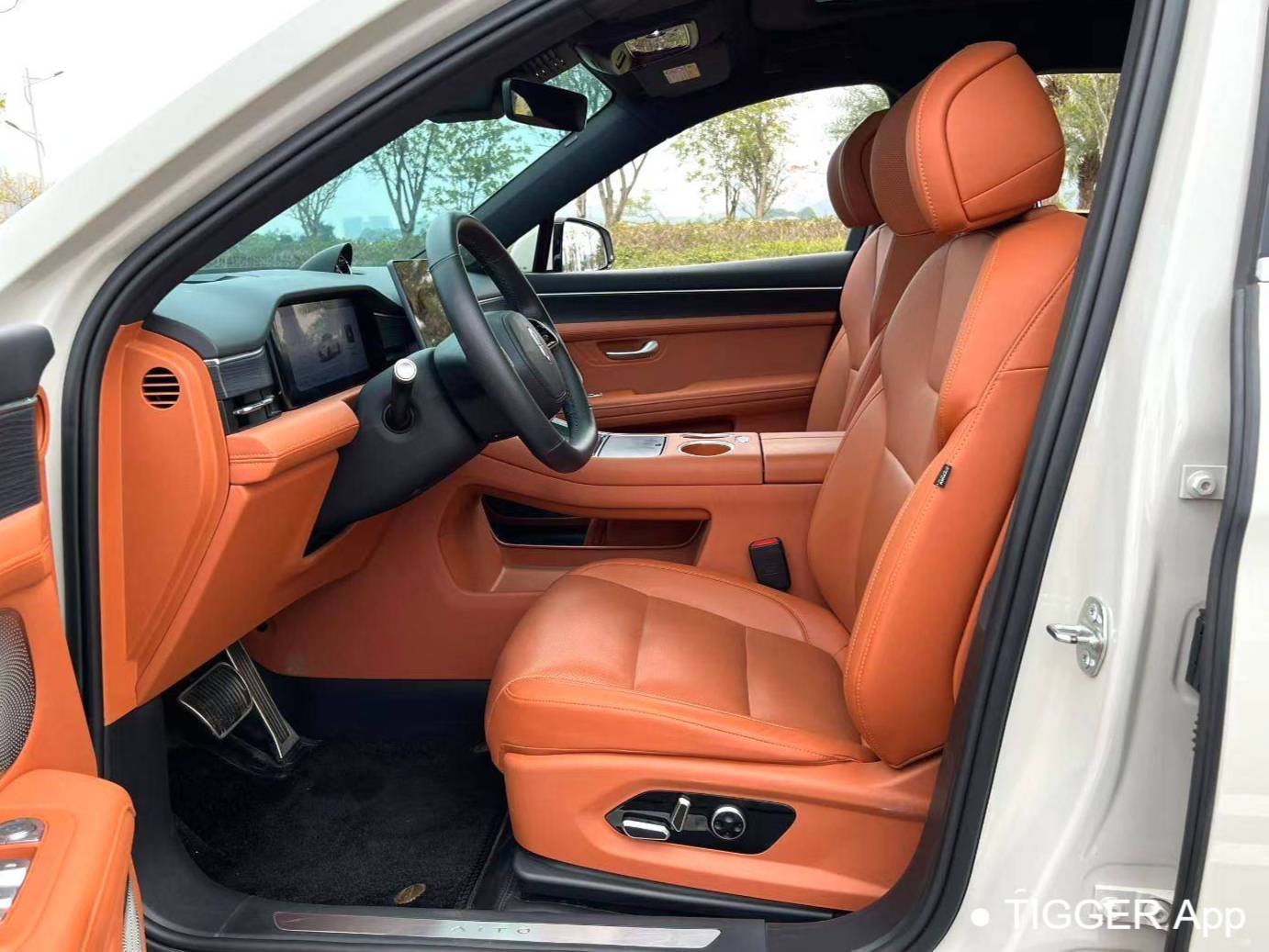 AITO 2025 AITO M5 Extended Range Ultra Rear Drive Automatic Transmission