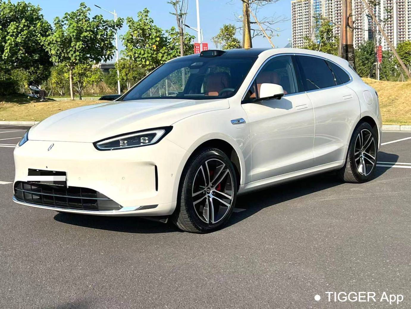 AITO 2025 AITO M5 Extended Range Ultra 4WD Automatic Transmission