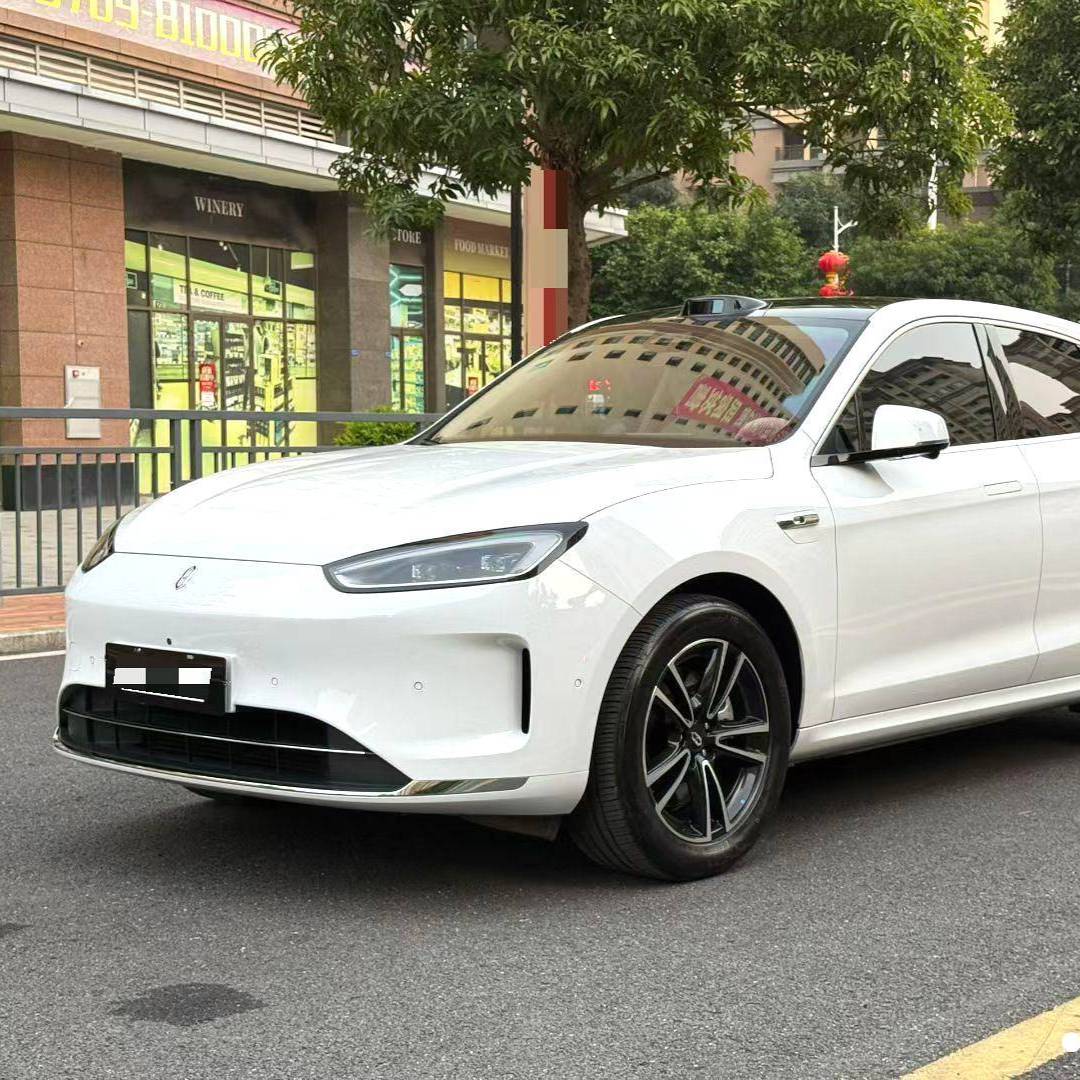 AITO 2025 AITO M5 Extended Range Ultra Rear Drive Automatic Transmission سيارة مستعملة
