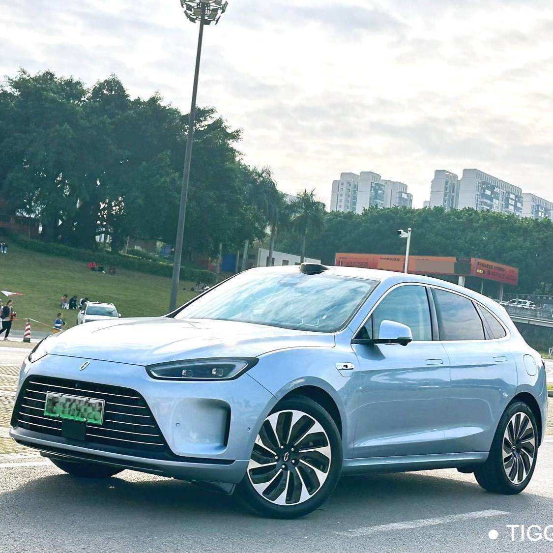 AITO 2023 AITO M5 Extended Range 4WD Intelligent Driving Edition Automatic Transmission سيارة مستعملة