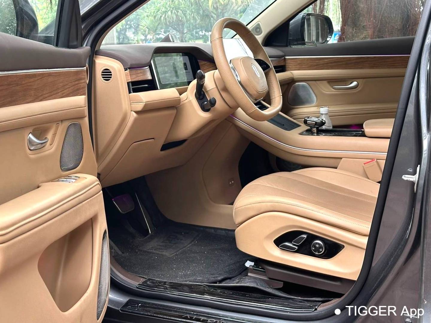 AITO 2024 AITO M7 2WD Plus 5-seater automatic transmission