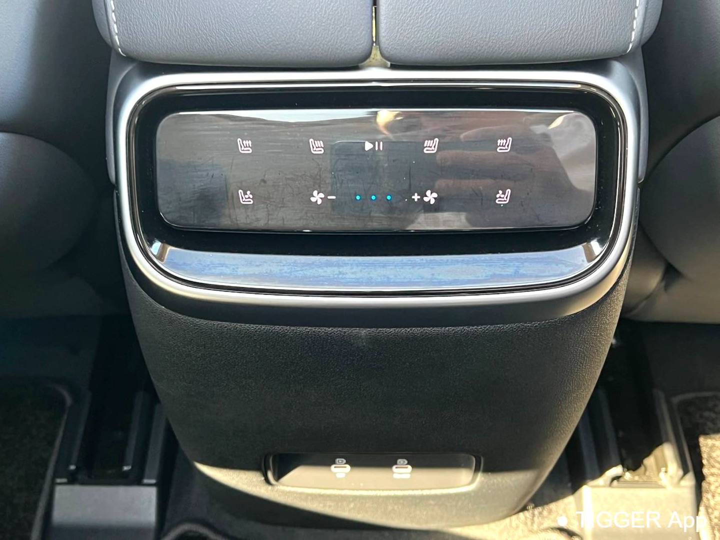 AITO 2022 AITO M7 4WD Luxury Edition Automatic Transmission