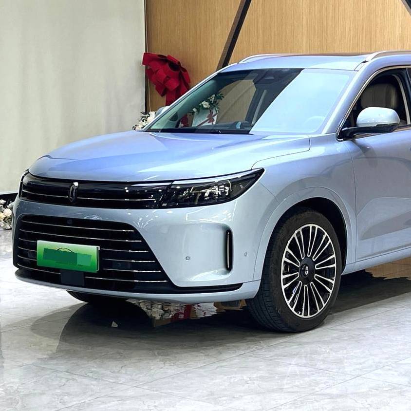 AITO 2024 AITO M7 2WD Plus 5-seater automatic transmission سيارة مستعملة